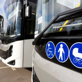 Transporte de viajeros con características especiales